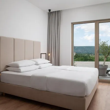 Vendégház Luxury Blue With A Pool
